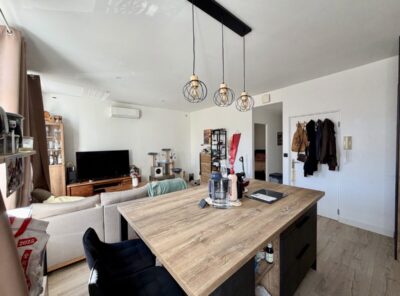 Appartement de Type 3 de 63.94m² hab climatisé et place de parking privative